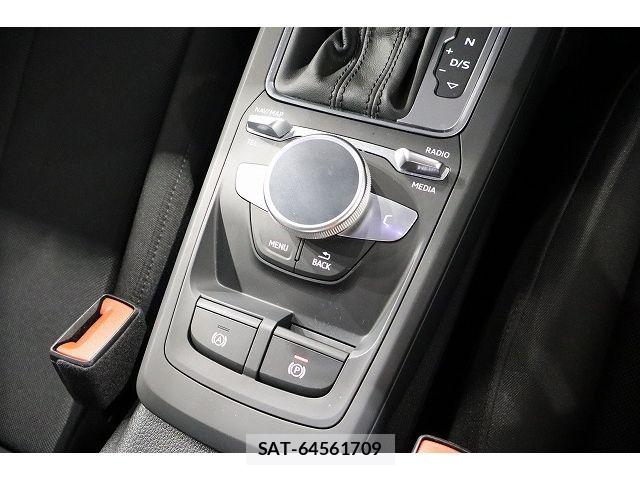 Audi Q2 2024-08 8364822-14