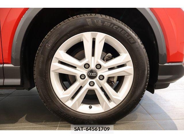 Audi Q2 2024-08 8364822-5