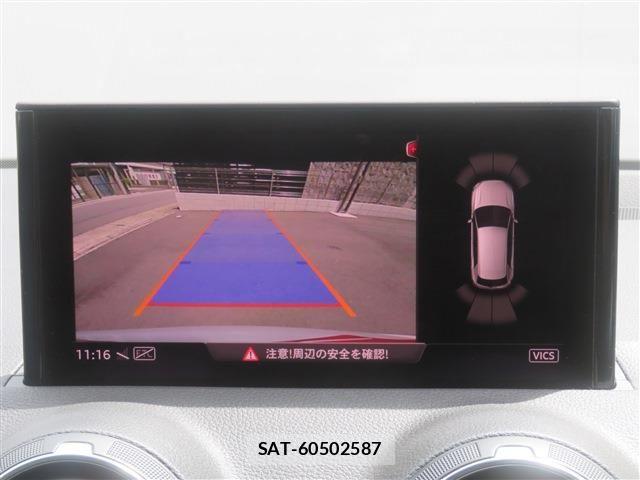 Audi Q2 2019-12 8364821-13
