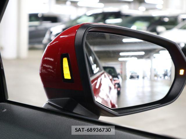 Audi Q2 2017-06 8411274-29