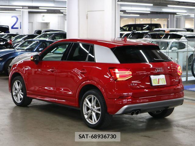 Audi Q2 2017-06 8411274-6