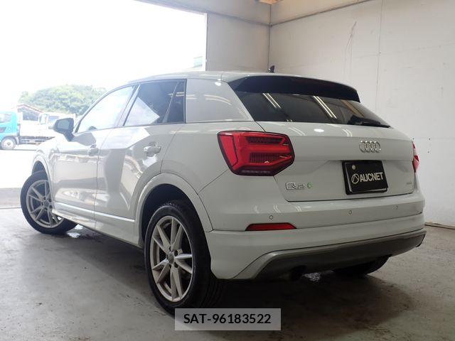 Audi Q2 2018-12 8485051-2