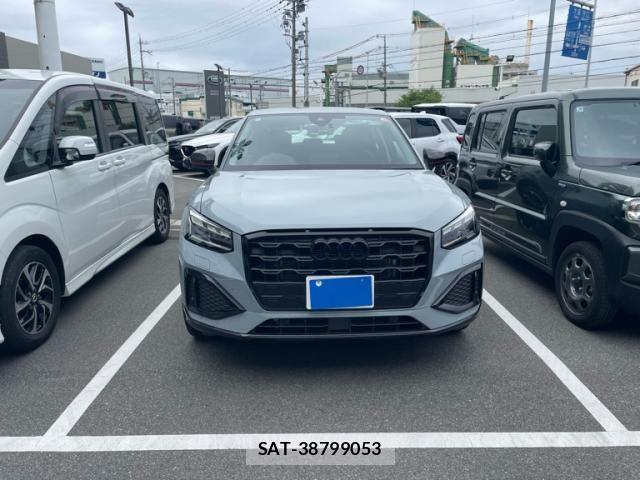 Audi Q2 2023-09 8561198-0