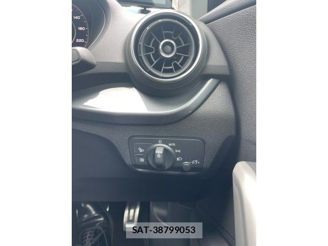 Audi Q2 2023-09 8561198-14