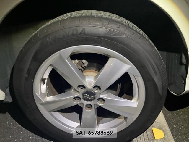 Audi Q2 2017-11 8658072-8
