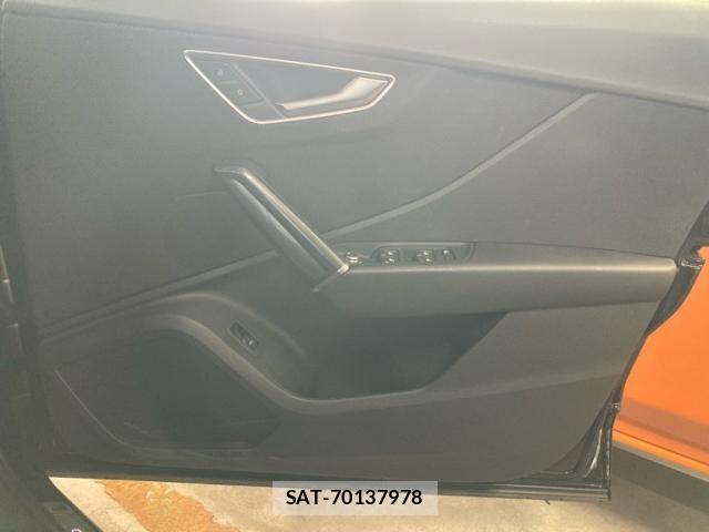 Audi Q2 2024-03 8658067-15