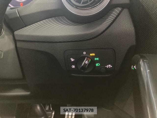 Audi Q2 2024-03 8658067-16
