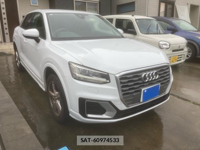 Audi Q2 2018-10 8658069-0