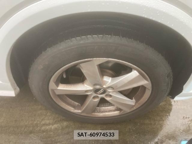 Audi Q2 2018-10 8658069-12