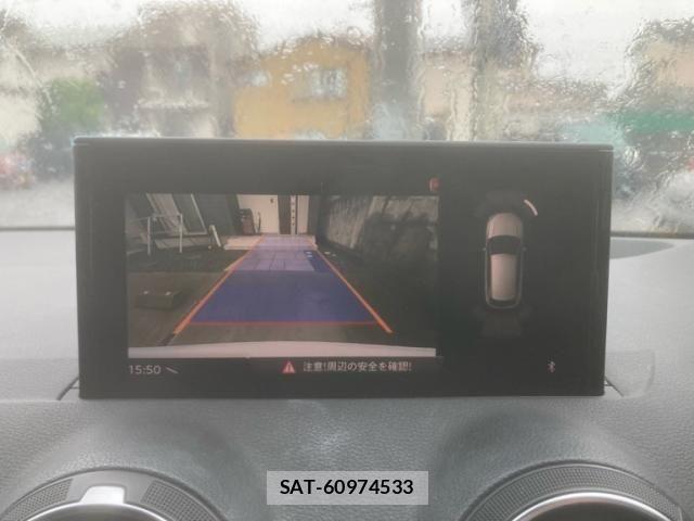 Audi Q2 2018-10 8658069-21