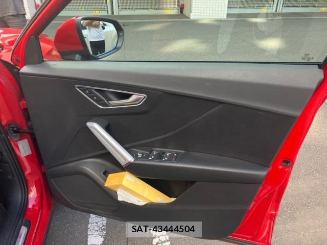 Audi Q2 2021-01 8658070-17
