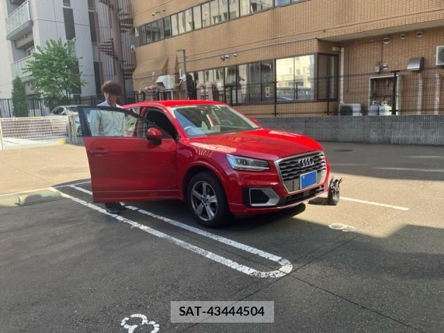 Audi Q2 2021-01 8658070-2