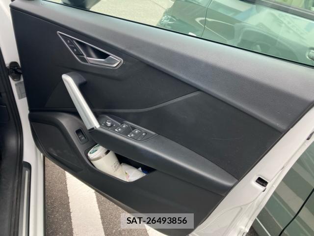 Audi Q2 2018-06 8779554-11