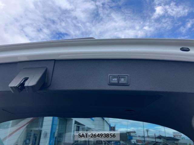 Audi Q2 2018-06 8779554-17