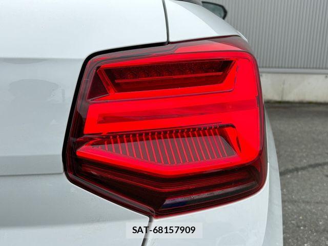 Audi Q2 2023-10 8827910-15
