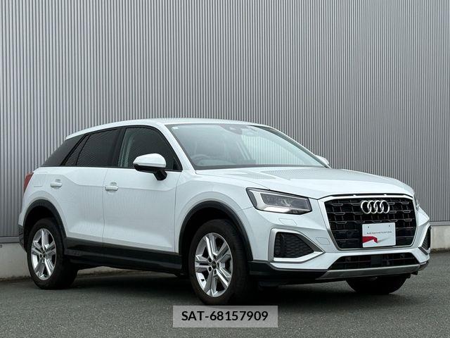 Audi Q2 2023-10 8827910-2