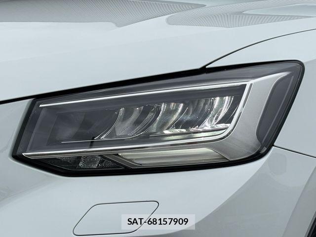 Audi Q2 2023-10 8827910-5