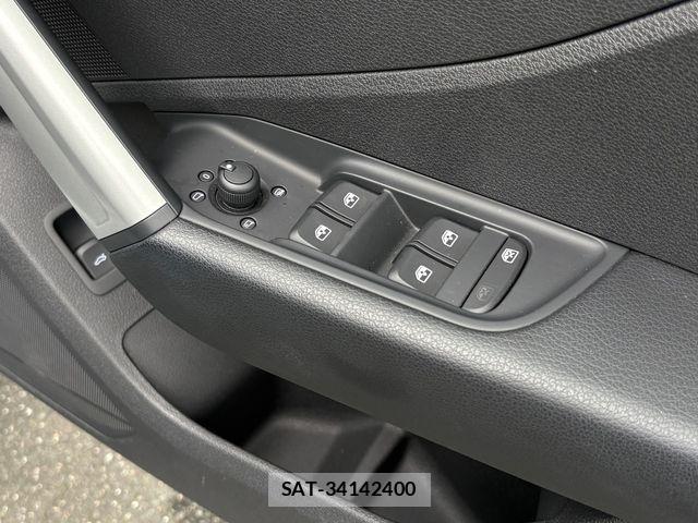 Audi Q2 2023-03 8848274-23