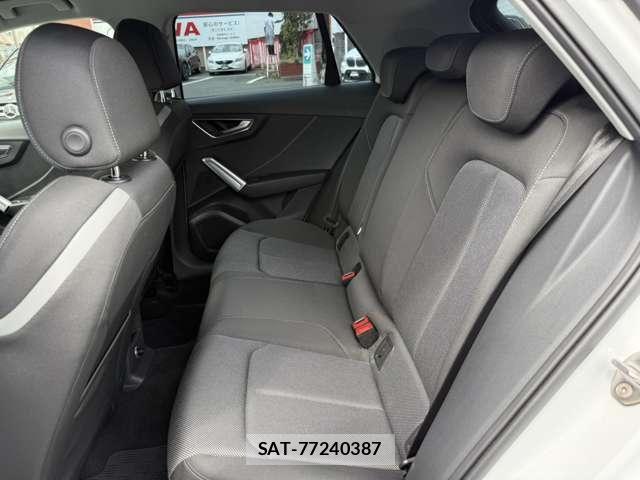 Audi Q2 2017-12 8870444-11