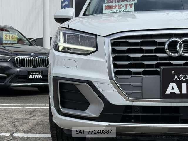 Audi Q2 2017-12 8870444-25