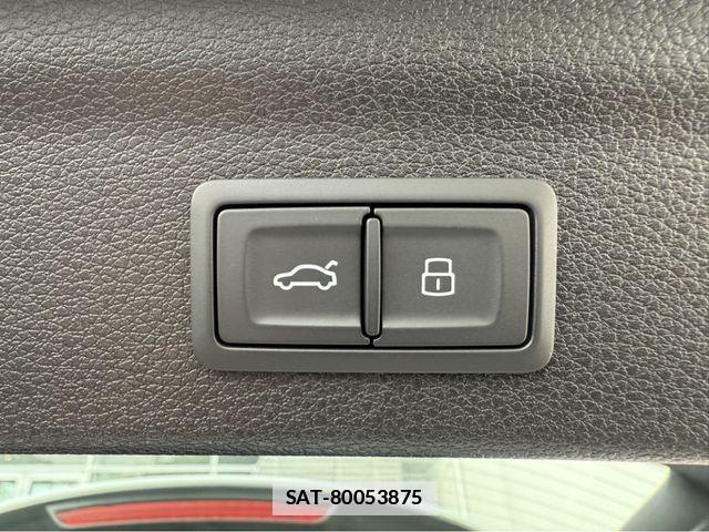 Audi Q3 2024-11 1003163-17