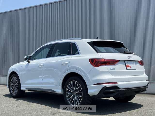 Audi Q3 2024-12 1171021-4