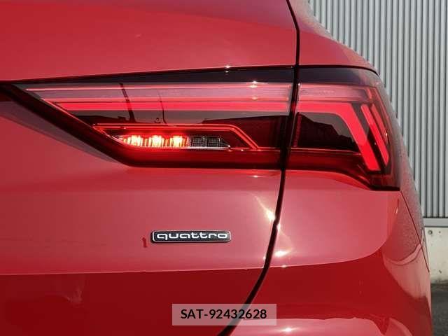 Audi Q3 2024-06 1285610-13