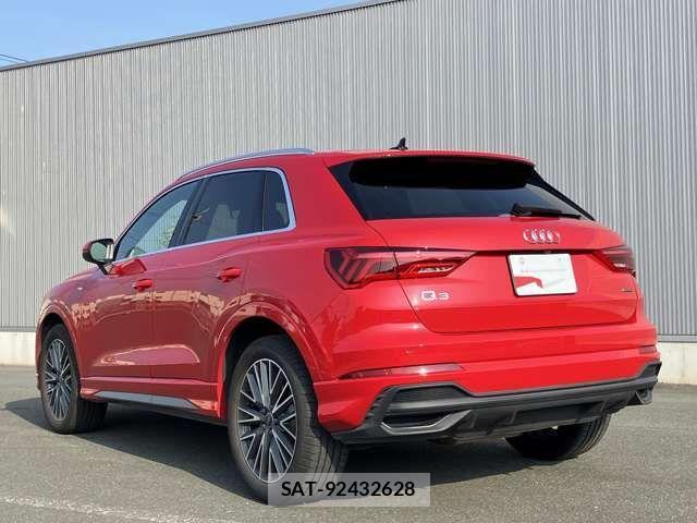 Audi Q3 2024-06 1285610-3