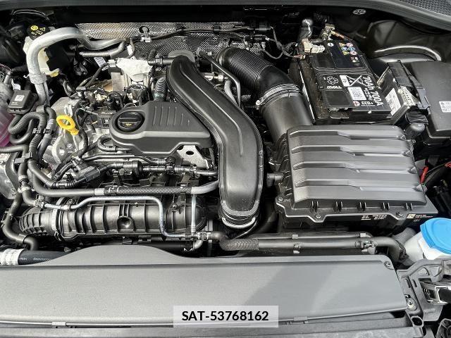 Audi Q3 2025-05 4638081-16