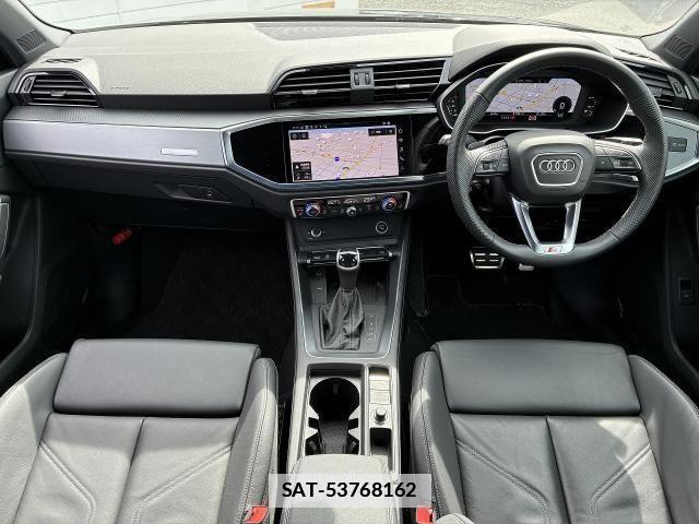 Audi Q3 2025-05 4638081-1