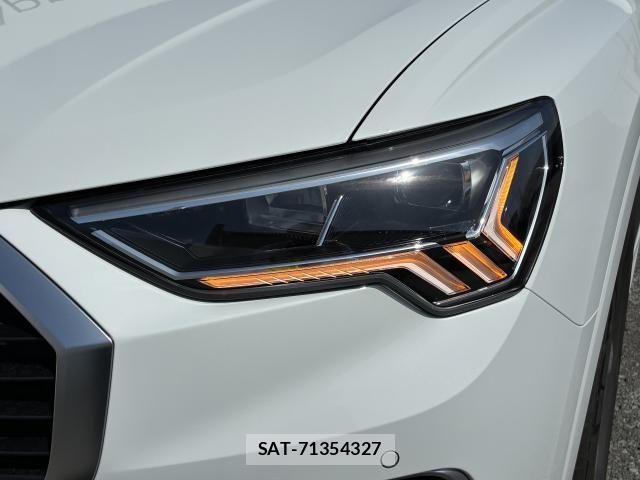 Audi Q3 2024-12 6610617-11