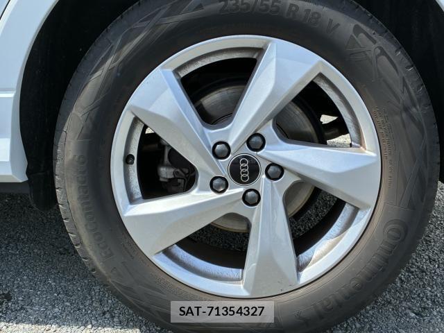 Audi Q3 2024-12 6610617-12