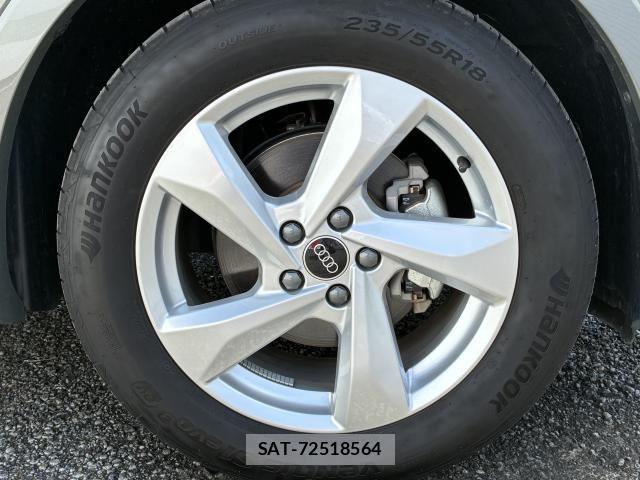 Audi Q3 2024-12 6610618-12