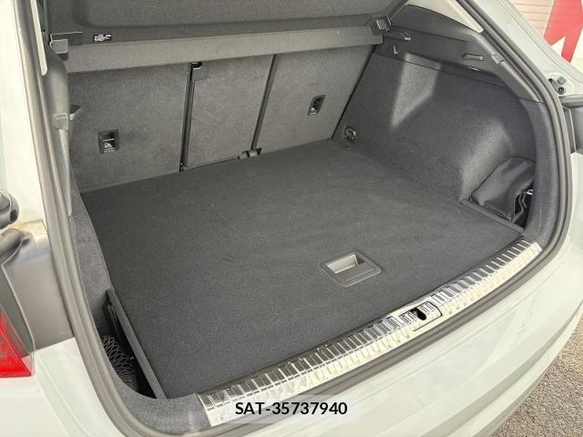 Audi Q3 2024-12 6641268-15