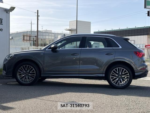 Audi Q3 2024-08 6675030-16