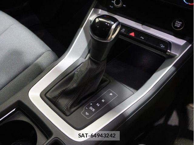Audi Q3 2021-07 6813812-22