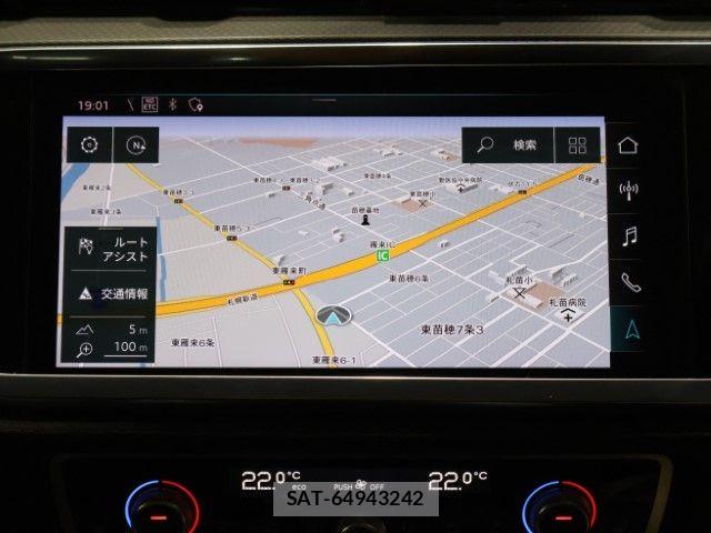 Audi Q3 2021-07 6813812-25