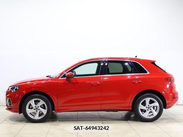 Audi Q3 2021-07 6813812-2