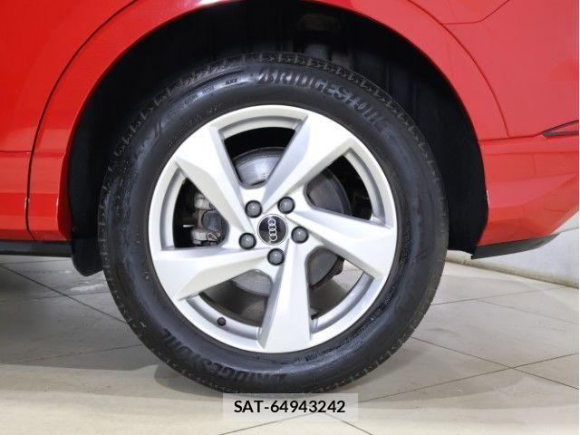 Audi Q3 2021-07 6813812-6