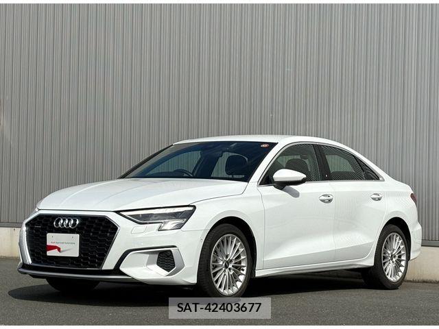 Audi Q3 2022-02 7325750-0