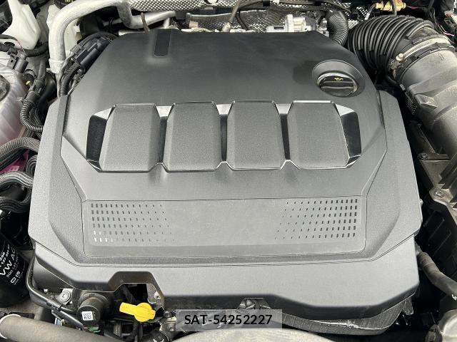 Audi Q3 2024-12 7325749-16