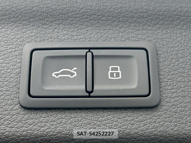 Audi Q3 2024-12 7325749-22
