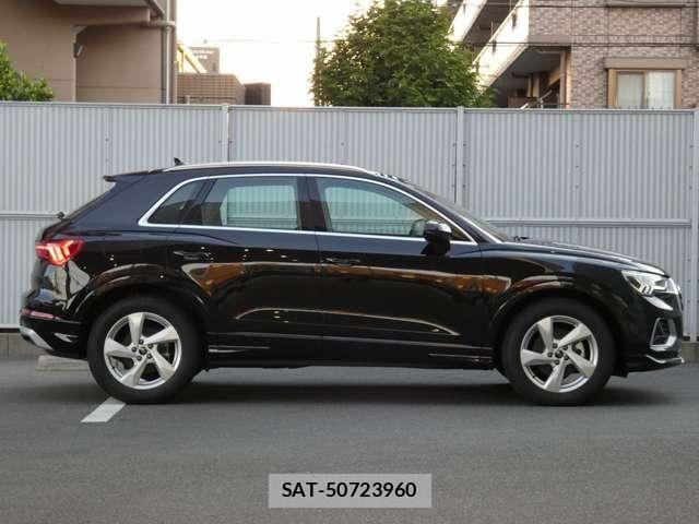 Audi Q3 2025-04 7325751-9