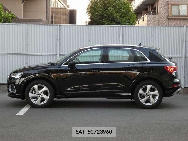 Audi Q3 2025-04 7325751-5