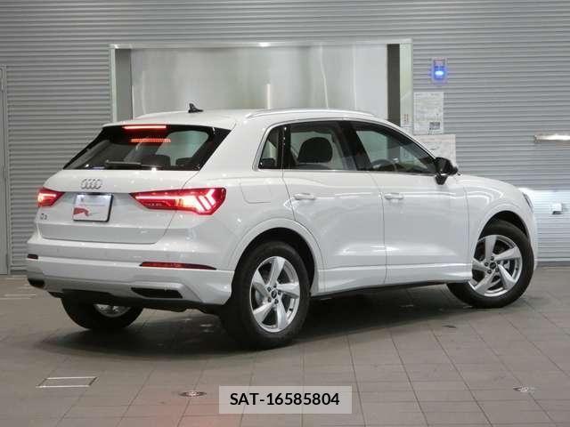 Audi Q3 2025-12 7325753-2
