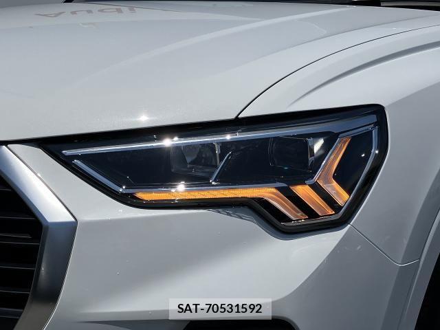 Audi Q3 2024-12 7325752-11