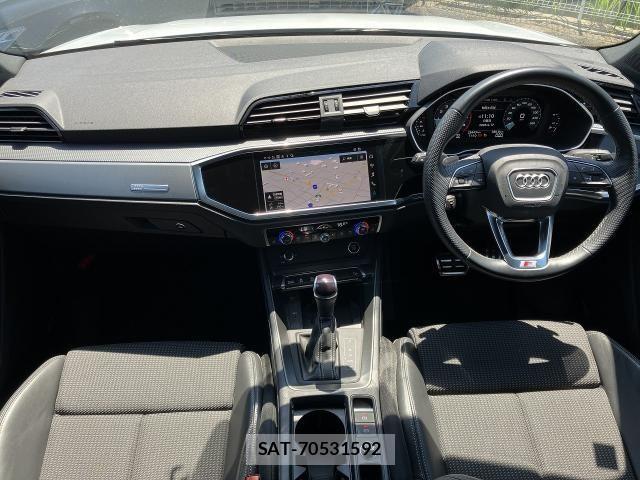 Audi Q3 2024-12 7325752-1