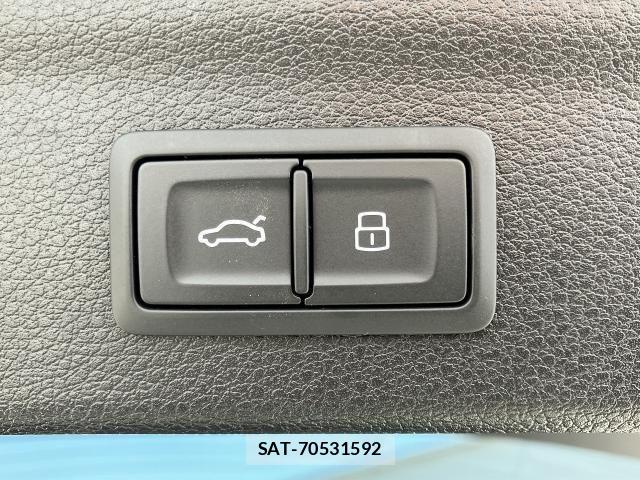 Audi Q3 2024-12 7325752-22