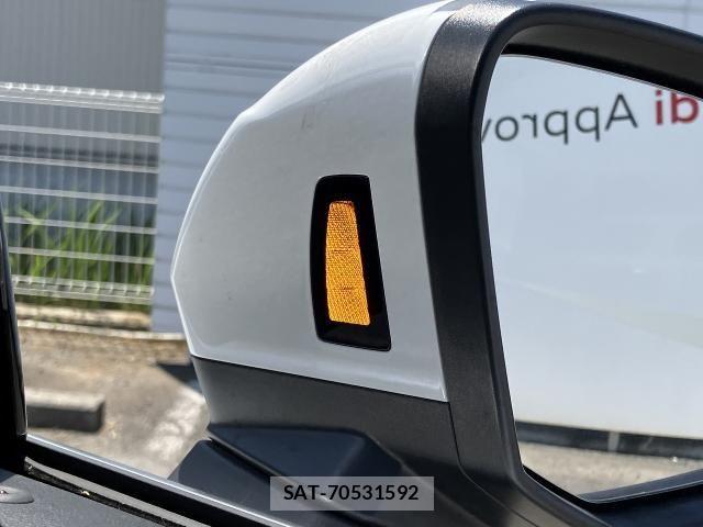 Audi Q3 2024-12 7325752-5