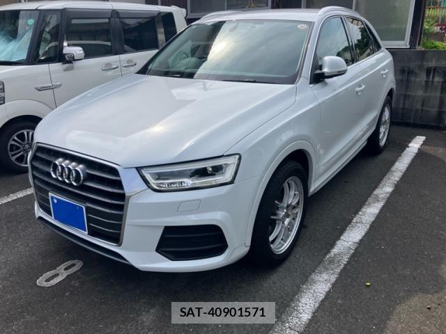 Audi Q3 2015-09 7325763-0